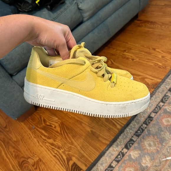Nike Yellow Sneakers - Picture 1 of 1
